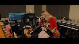 mick mars