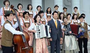 Harmonizing Together: The Vibrant Music Community Uniting Music Lovers Worldwide