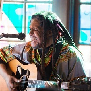 Exploring the Vibrant World of Modern Blues Singers