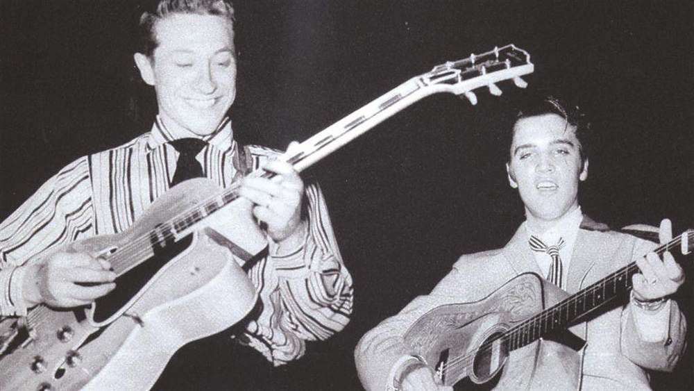 Legendary Guitarist Scotty Moore: Mastering the Strings