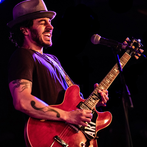 Discover the Best New Blues Artists Making Waves in the Music Scene