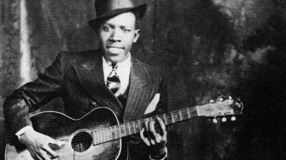 Legendary Mississippi Blues Musicians: A Timeless Musical Legacy