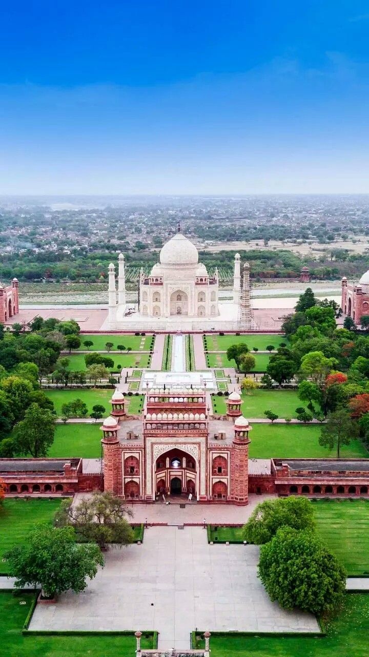 Taj Mahal Architecture: Design, History, and Timeless Beauty